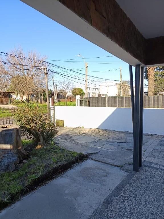 CONTACTO PROPIEDADES ALQUILA CASA DE TRES DORMITORIOS