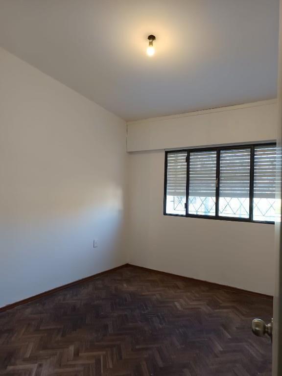 CONTACTO PROPIEDADES ALQUILA CASA DE TRES DORMITORIOS
