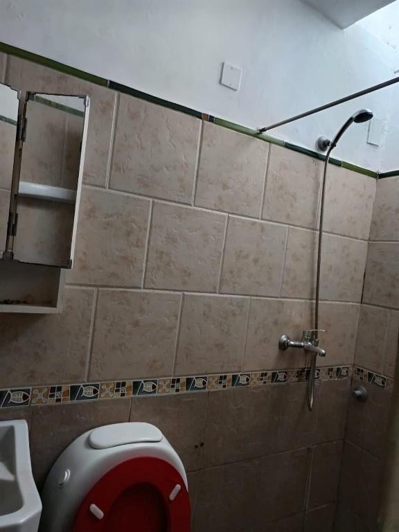 CONTACTO PROPIEDADES ALQUILA APTO DE 1 DORMITORIO