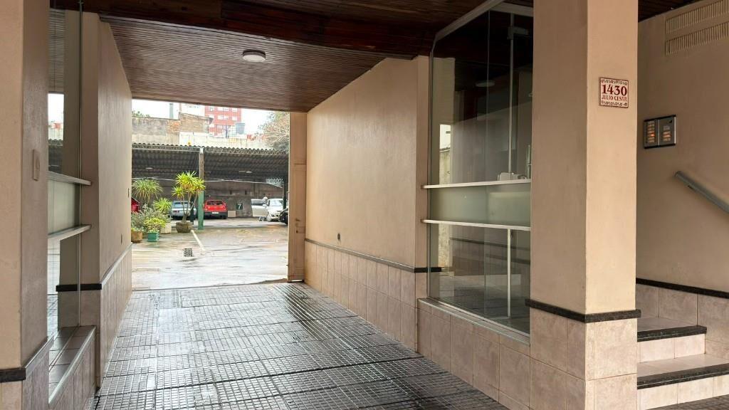 Baldovino - Alq garage n21 Julio Cesar 1430 - Villa Dolores