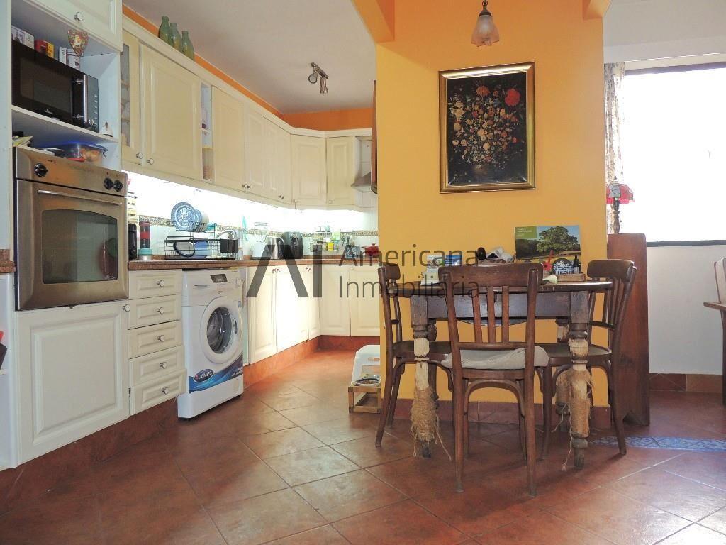 Venta | Pocitos | A Una Cuadra De La Rambla | 3 Dormitorios.