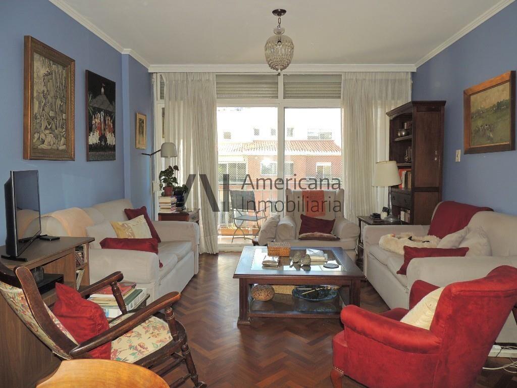 Venta | Pocitos | A Una Cuadra De La Rambla | 3 Dormitorios.