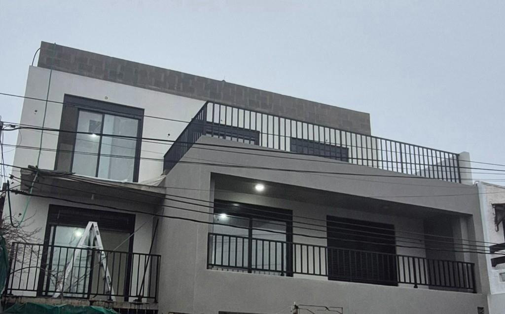 Monoambiente con terraza y azotea!!