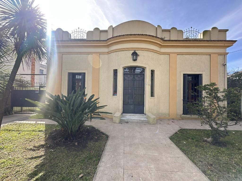 VENTA AMPLIO PADRÓN ÚNICO PRÓXIMO A AV. REYES