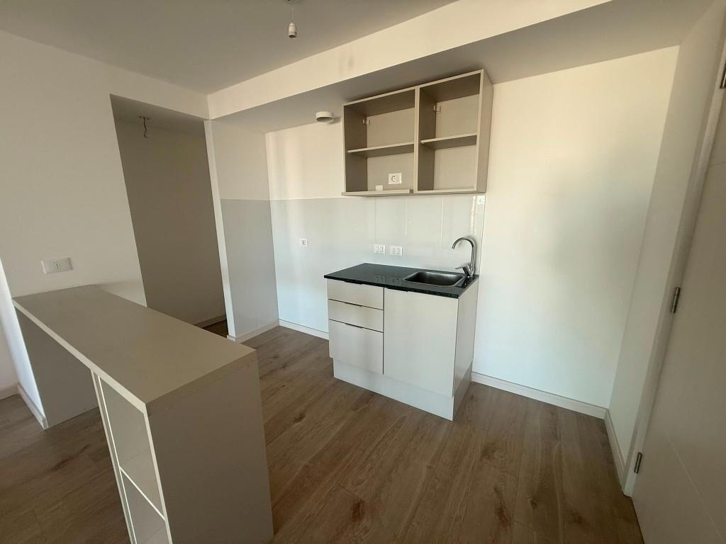 IMPERDIBLE APTO 1 DORM A ESTRENAR PISO ALTO EN TRES CRUCES!!
