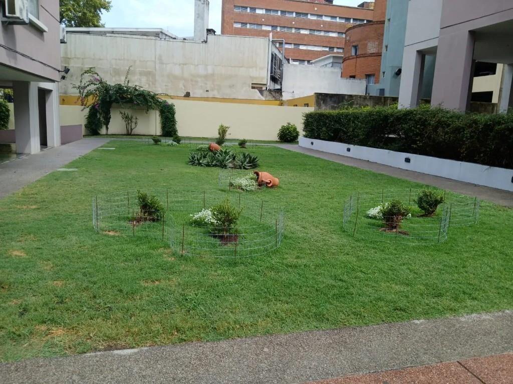 Se Alquila Apto de 2 Dormitorios En Parque Batlle, Frente