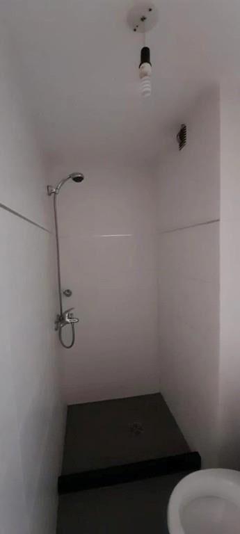 Moderno, orientado al Oeste