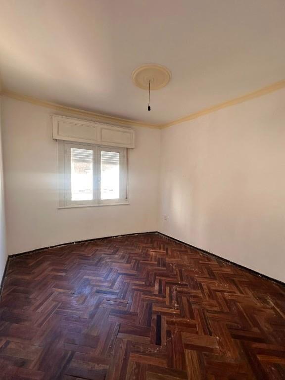 Buen apartamento de 3 dormitorios en Cordón