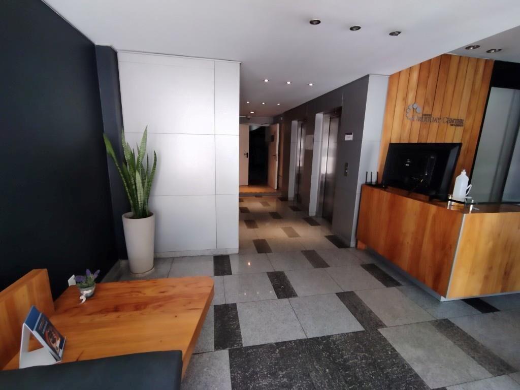 IDEAL APTO 1 DORM AL FRENTE CON BALCON EN TRES CRUCES!