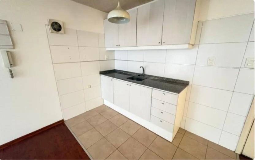 IDEAL APTO 1 DORM AL FRENTE CON BALCON EN TRES CRUCES!