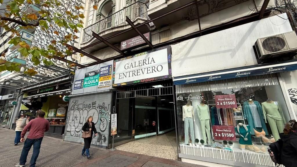 Baldovino - Alq local 18 de Julio 1020 - Centro