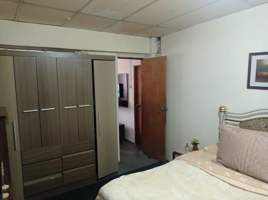 IMPERIAL VENDE .. APTO TIPO CASITA DOS DORMITOIRIOS Y PATIO