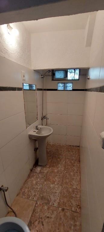 Se alquila apto 1 dormi, zona Brazo Oriental, Av. San Martin