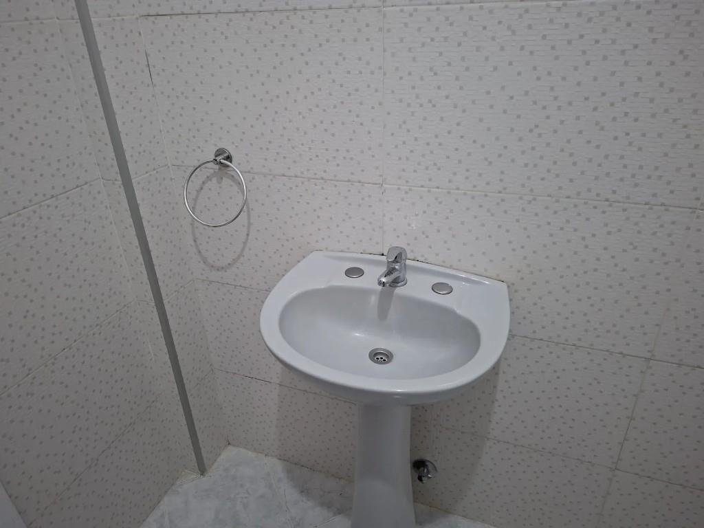 OPORTUNIDAD. 3 dormitorios y 2 baños en Barrio Cordón