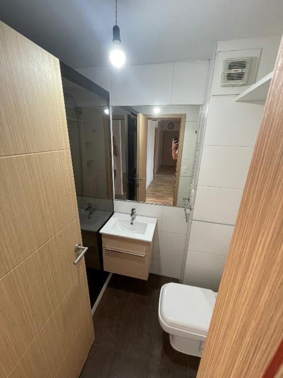 MUY LINDO APARTAMENTO 3 DORMITORIOS, DOS BAÑOS GARAJE DOBLE