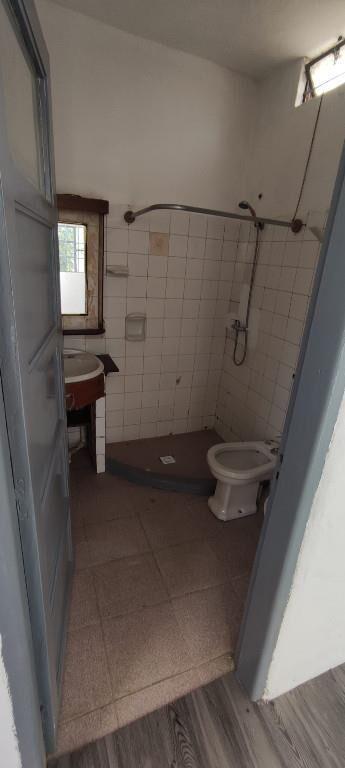 CASA A PASOS DE BELLONI