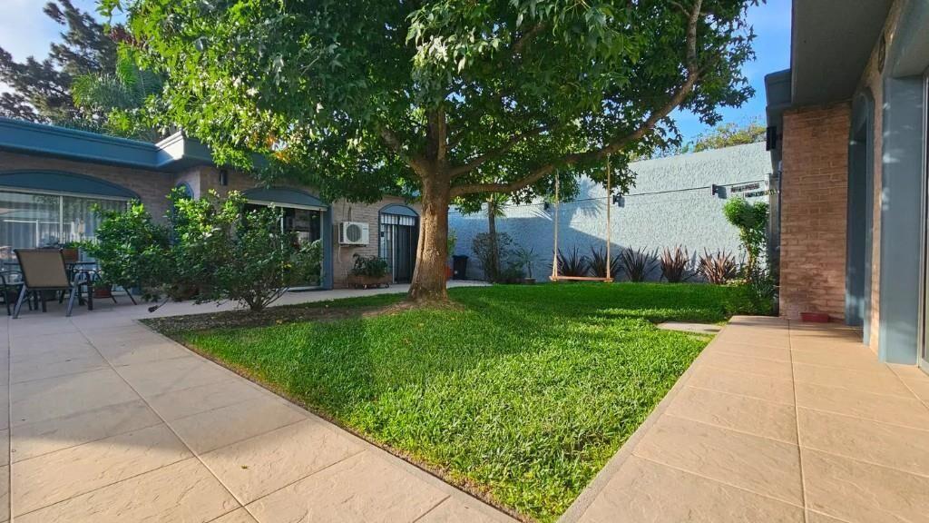 IMPERDIBLE CASA LISTA PARA ENTRAR!