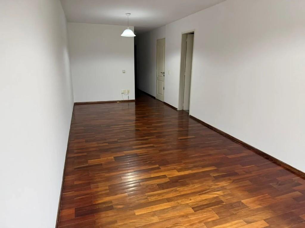 2 dormitorios con cochera incluída, edf con gym, piscina