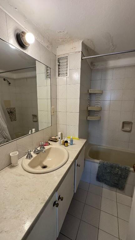 Espectacular Apartamento Frente Al Golf Con Garaje En Piso A