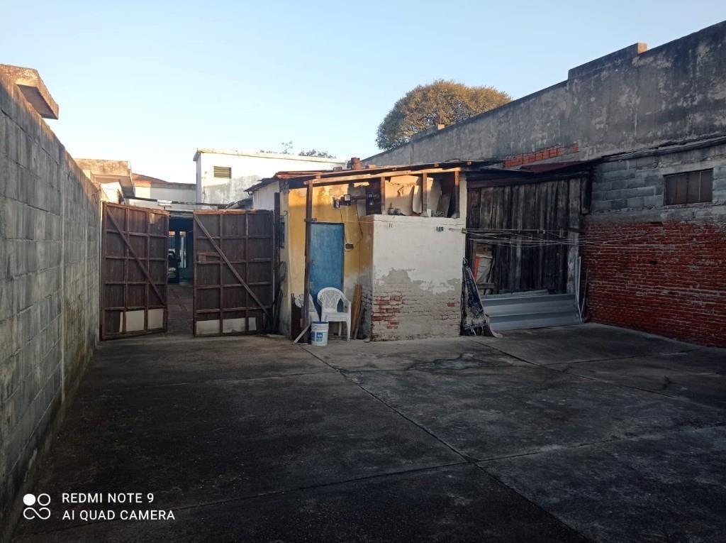 IMPERIAL VENDE  INVERSORES..CASA RECICLAR 4 DORM. 600 MTRS