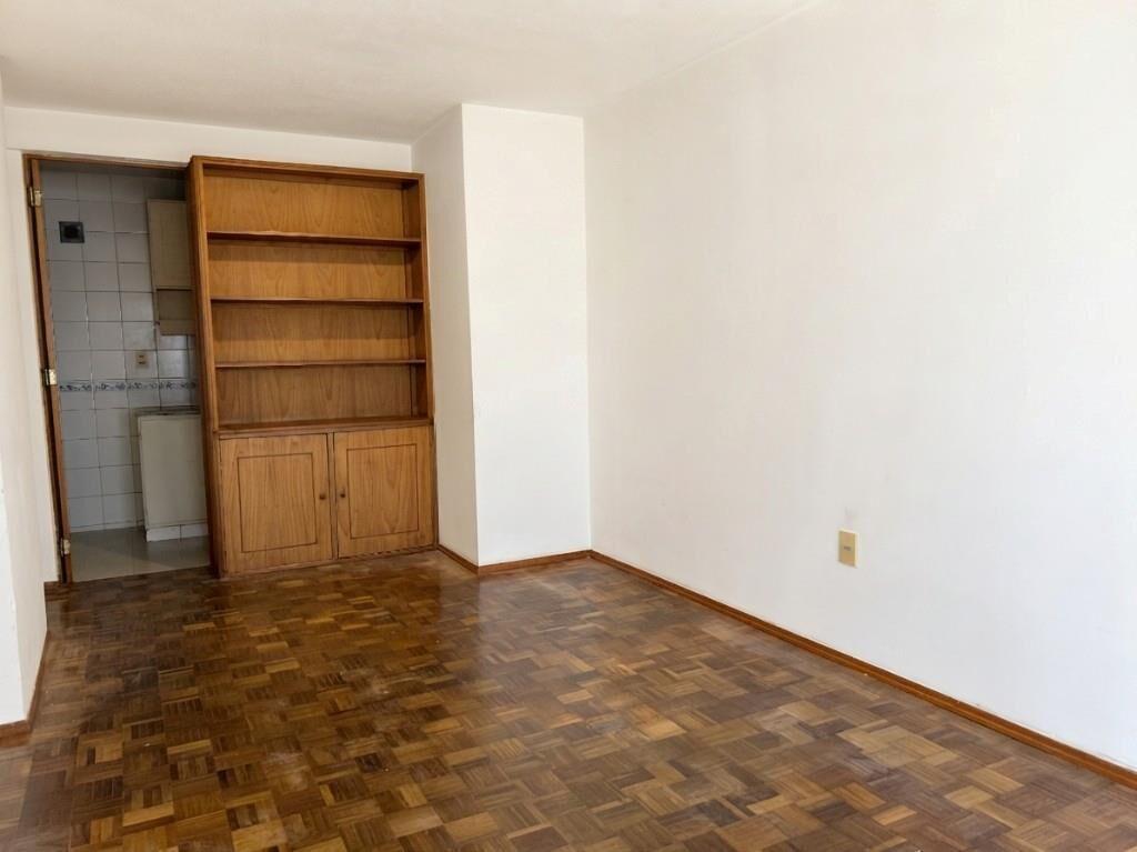 PUNTA CARRETAS FRENTE EL SHOPPING – 1 DORMITORIO CON TERRAZA