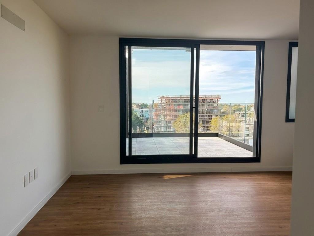 LAKE LIFE PENT HOUSE EN ALQUILER DE 2 DORMITORIOS