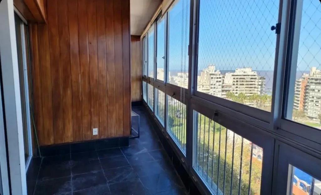 Venta apartamento Villa Biarritz 3 dormitorios 3 baños 2 gge
