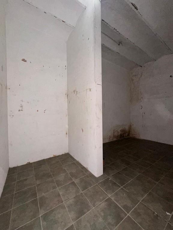 Local comercial y depósito a la venta en Barrio Reus