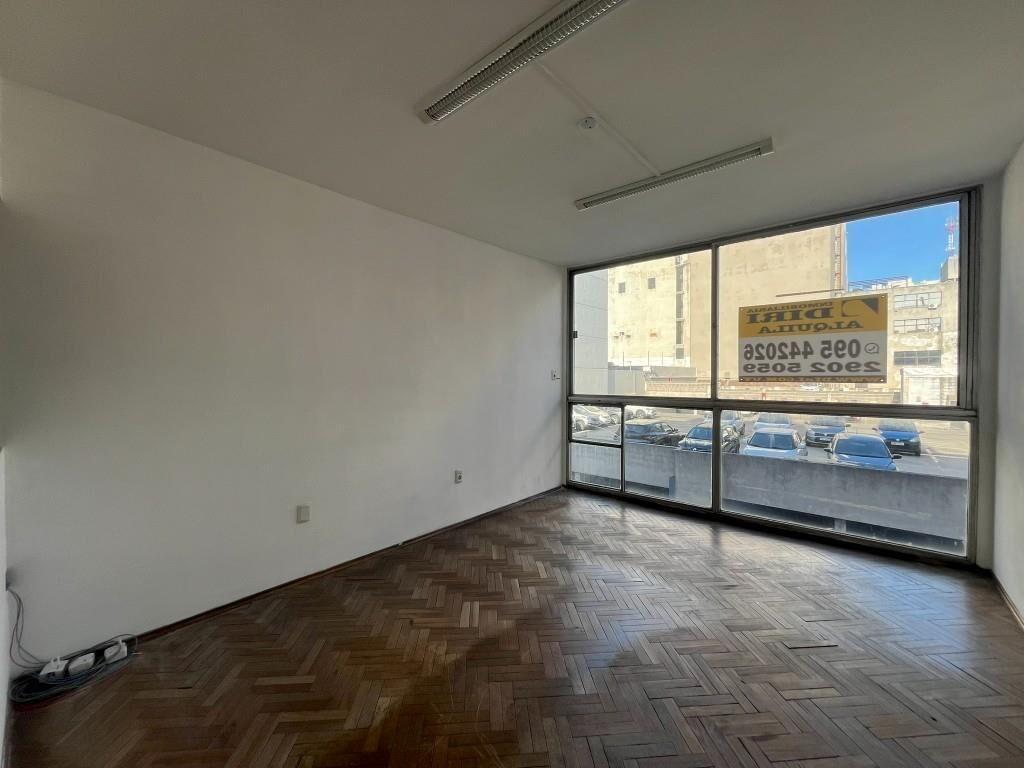DIRI CERRITO Y TREINTA Y TRES - MUY BUEN PUNTO - 81m2