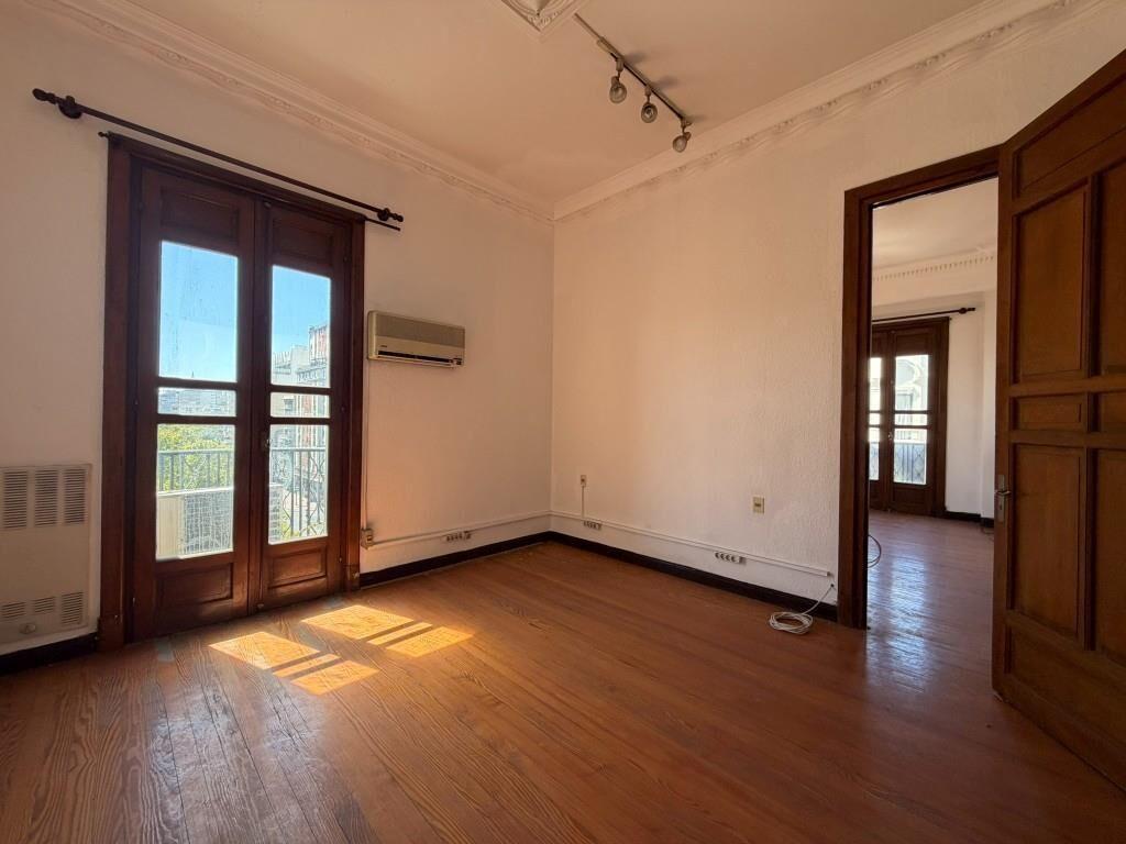DIRI 18 Y MINAS - ESQUINA - 92M2 + BALCONES