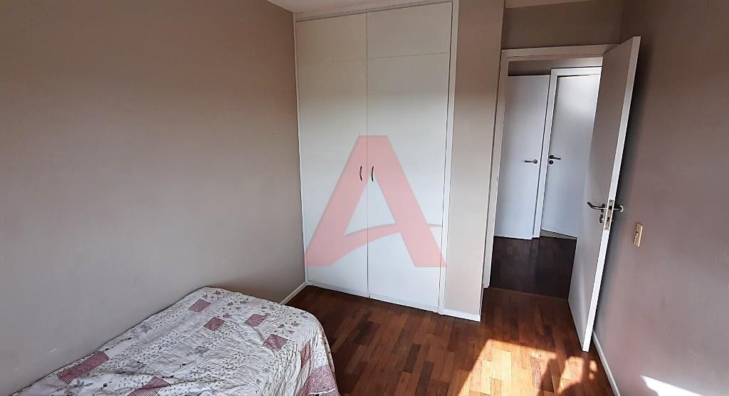 VENTA TORRE SABATO 3 DORMITORIOS Y GARAJE X 2 (CON RENTA)