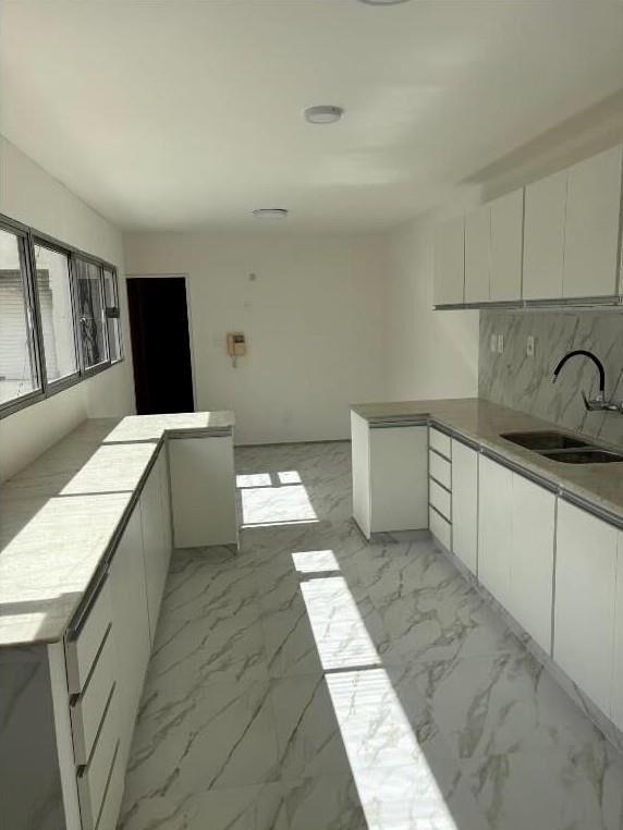 DUENO ALQUILO PARA OFICNA ,3 Dorm,3 Ban Y Servicio