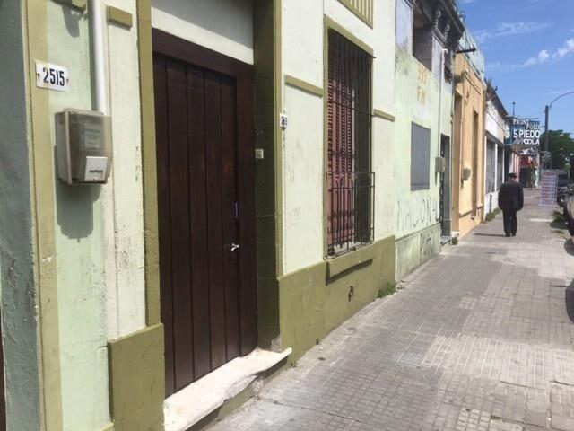 DUEÑO ALQUILA CASA EN LA UNION , FELIX LABORDE Y 8 DE OCTU