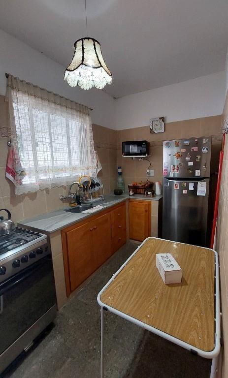 Se Vende Linda Casa Calle Rambla Euskal Erria, Malvin Norte