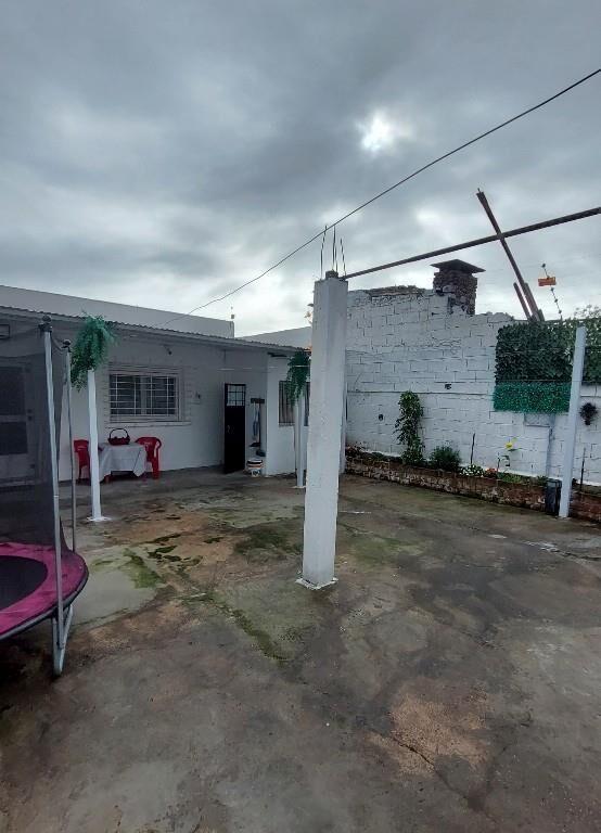 Se Vende Linda Casa Calle Rambla Euskal Erria, Malvin Norte