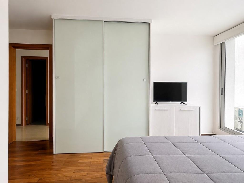 ALQUILER POCITOS 2 DORMITORIOS CON PATIO - AMUEBLADO