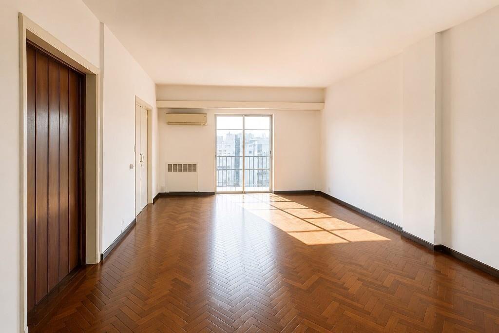 CORDON – VENTA DE APARTAMENTO DE 3 DORMITORIOS CON GARAJE