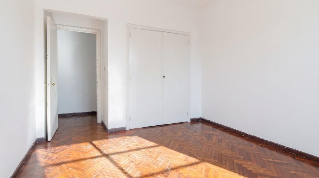 CORDON – VENTA DE APARTAMENTO DE 3 DORMITORIOS CON GARAJE