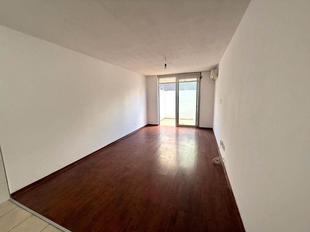 IDEAL MONOAMBIENTE CON PATIO A MTS TERMINAL TRES CRUCES!