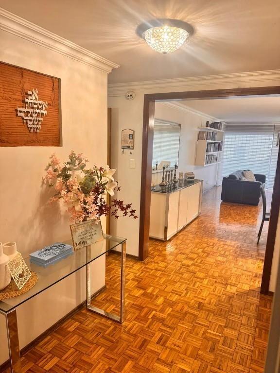 Se vende apto de 4 dormitorios 4 baños, Garaje, Pocitos