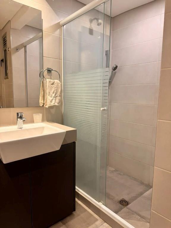 Se vende apto de 4 dormitorios 4 baños, Garaje, Pocitos