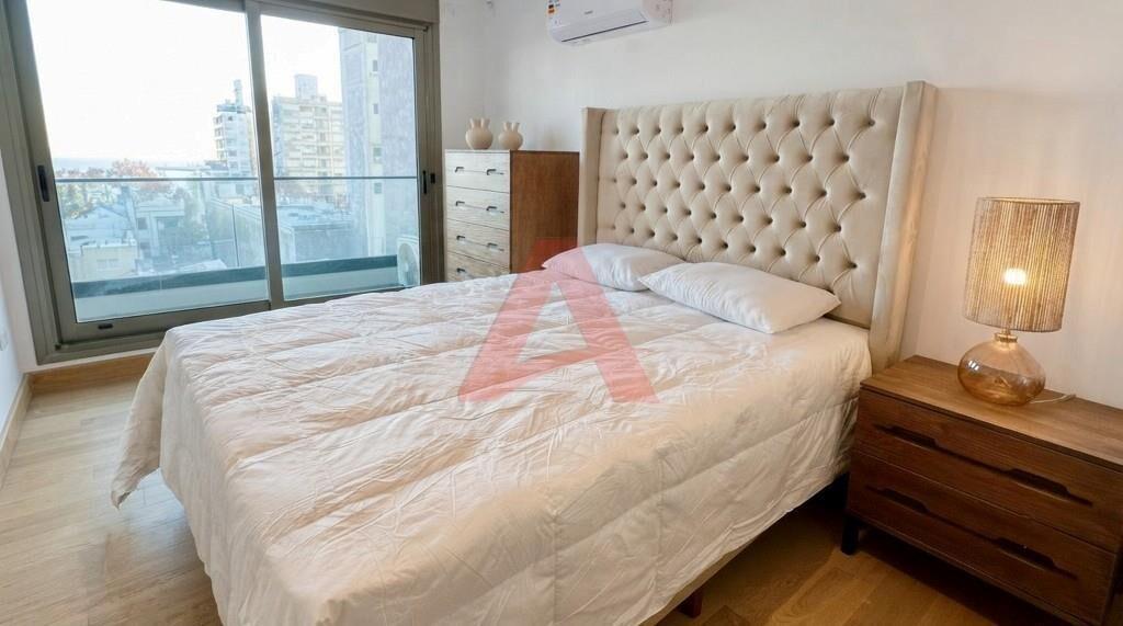 PUNTA CARRETAS – PENT HOUSE CON GRAN TERRAZA A ESTRENAR