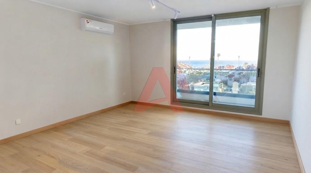PUNTA CARRETAS – PENT HOUSE CON GRAN TERRAZA A ESTRENAR