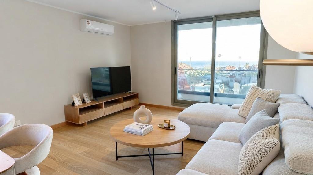 PUNTA CARRETAS – PENT HOUSE CON GRAN TERRAZA A ESTRENAR