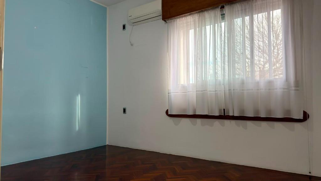 VENTA CASA 2 DORM.MALVIN CON AMPLIO GARAGE ARRASCAETA