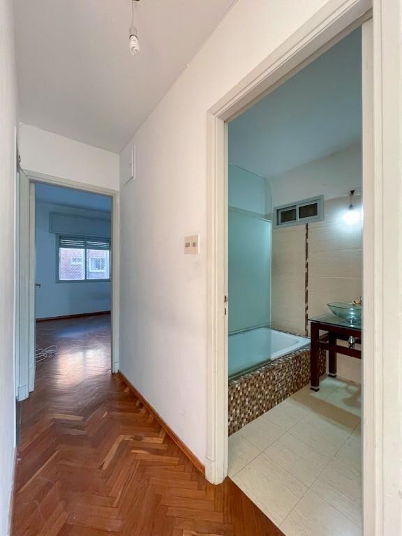 Apartamento En Venta, 3 Dormitorios, Piso 7, Aguada, Garage