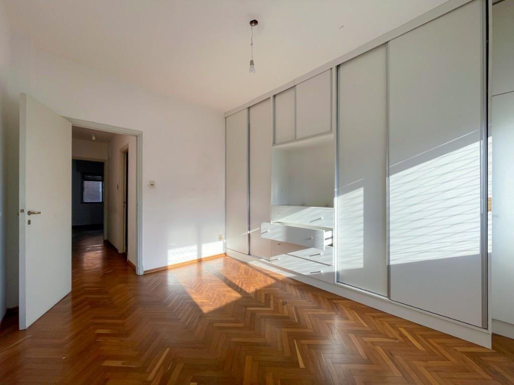 Apartamento En Venta, 3 Dormitorios, Piso 7, Aguada, Garage