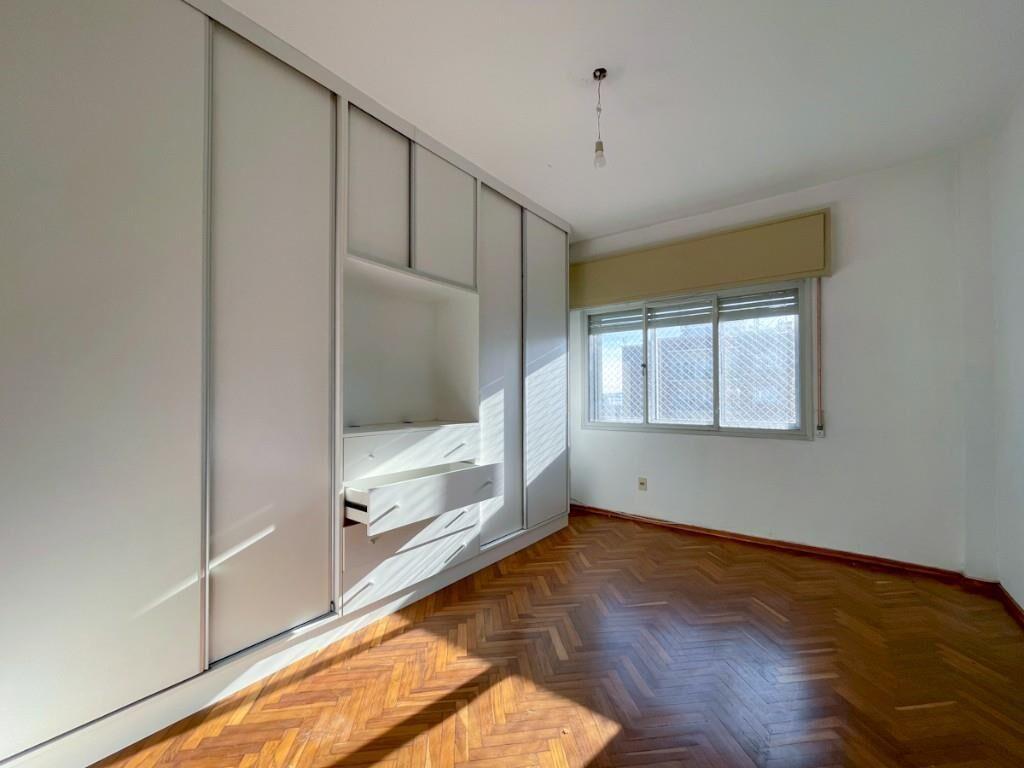Apartamento En Venta, 3 Dormitorios, Piso 7, Aguada, Garage