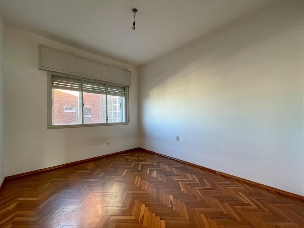 Apartamento En Venta, 3 Dormitorios, Piso 7, Aguada, Garage