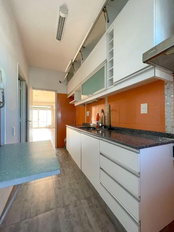 Apartamento En Venta, 3 Dormitorios, Piso 7, Aguada, Garage